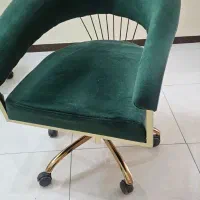 تجهیزات سالن ناخن در حد نو