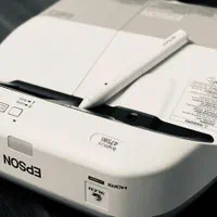 ویدئو پروژکتور آموزشی و سینمائی|تلویزیون و پروژکتور|زنجان, |دیوار