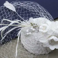 کلاه و دستکش عروس امضای وقار شما|لباس|اصفهان, خلجا|دیوار