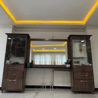 کمد و آینه آرایشی