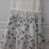 تعدادی لباس بچگونه|کفش و لباس بچه|شیراز, فرگاز|دیوار