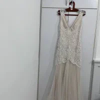 لباس مجلسی رنگ سفید صدفی