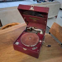 گرامافون هندلی قدیمی