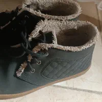 بوت خارجی سبک و شیک  سایز ۳۸ فقط یک سوم قیمت|کیف، کفش، کمربند|قرچک, میرزائی شمالی|دیوار