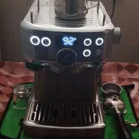اسپرسوساز حرفه ای نیمه صنعتی ۲۱۱۰خانگی