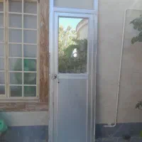 درب آلومینیومی سرویس بهداشتی وروشویی با شیر آلات|لوازم سرویس بهداشتی|ارومیه, |دیوار