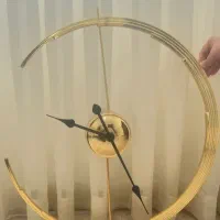 ساعت دیواری