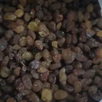 کشمش وعناب تازه