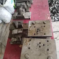 قالب و۲۰هزارتا چفت درب جاروبرقی سطلی فروش|جاروبرقی، جارو شارژی، بخارشو|تهران, خاوران|دیوار