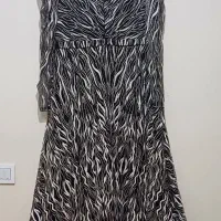 لباس مجلسی|لباس|اندیشه, اندیشه فاز ۱|دیوار