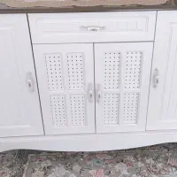 کنسول و میزtv