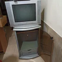 تلویزیون LG گیرنده دیجیتال maxeeder و میز تلویزیون|تلویزیون و پروژکتور|تهران, افسریه جنوبی|دیوار