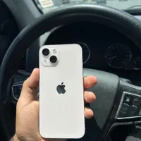 اپل iPhone 13 با حافظهٔ ۱۲۸ گیگابایت