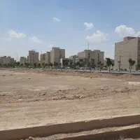زمین ۲۰۰متری شهرک میلادشاهین شهر روبروی منازل