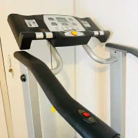 تردمیل خانگی تایوانی KM Sport کم‌کارکرد و سالم|تجهیزات ورزشی|شیراز, قدوسی غربی|دیوار
