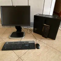 کامپیوتر و مانییتور