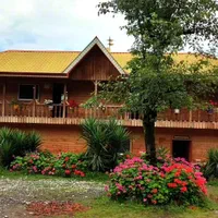 اجاره دربست کلبه جنگلی کوهپایه ای تمیزباوسایل بازی|اجارهٔ کوتاه‌مدت ویلا و باغ|رشت, سعدی (تختی)|دیوار