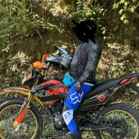 فلات طرح KTM و YAMAHA|موتورسیکلت|رشت, منظریه|دیوار