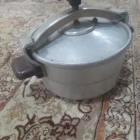 زودپز|ظروف پخت‌وپز|رشت, معلولین|دیوار