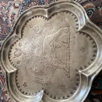 سینی شیر خورشید عتیقه|کلکسیون اشیاء عتیقه|گلپایگان, |دیوار