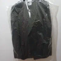 یه دست کت و شلوار