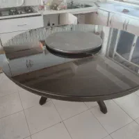 میز نهار خوری گرد