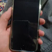 ایفون se