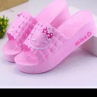 فروش کفش و دمپایی