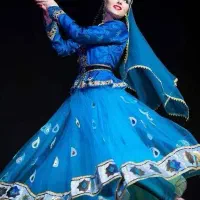 همکاری با یک مربی رقص خانم