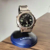 ساعت مچی لاروس