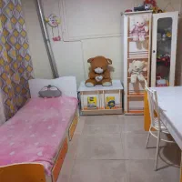 تخت و کمد وپاتختی ومیز تحریرکودک