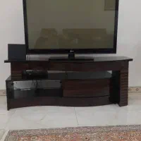 فروش تلویزیون ۴۲ اینچ + زیرتلویزیون + دیجیتال