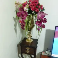 گل گلدان ها با میز تلفن|گل مصنوعی|دورود, |دیوار