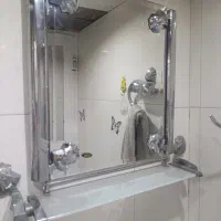 آینه سرویس بهداشتی