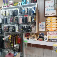 میز و ویترین موبایل‌فروشی شیک و تمیز، قیمت مناسب|حراج|مشهد, توس (بلوار توس)|دیوار