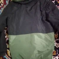 کاپشن|لباس|کلاله, |دیوار