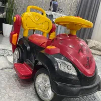 ماشین چهارچرخ