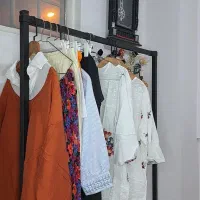 لباس زنانه|لباس|شیراز, تندگویان|دیوار