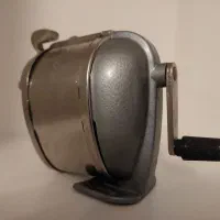 مداد تراش آمریکایی آنتیک|کلکسیون اشیاء عتیقه|تهران, دروس|دیوار