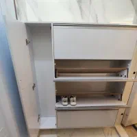 جاکفشی کم جا بسیار جادار