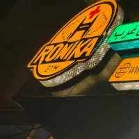 نیروی پذیرش خانم