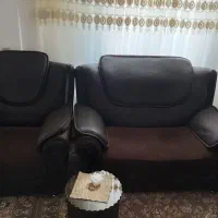 یک دست مبل هفت نفره چرمی