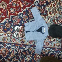 لباس و کلاه بچگانه