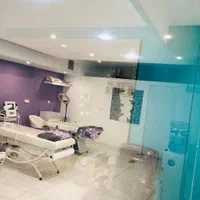 اجاره لاین های زیبایی سالن تخصصی پوست وناخن|اجارهٔ دفتر کار، اتاق اداری، مطب|کرمان, |دیوار