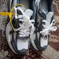 کفش سایز ۴۰ استفاده نشده نو هستش