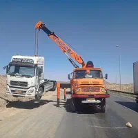 خدمات و اجاره جرثقیل ده تن ۱۰ تن بنز دهچرخ|خدمات حمل و نقل|اصفهان, شهرک صنعتی امیرکبیر (شاپور جدید)|دیوار