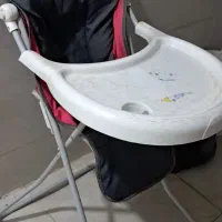 غذاخوری دخترانه