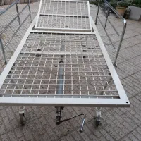 تخت بیمارستانی محکم