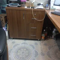 میز و صندلی اداری به همراه ۳ کشو ست
