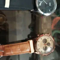 ساعت رومیزی دوتا وساعت مچی هم دوتا|ساعت|دزفول, |دیوار